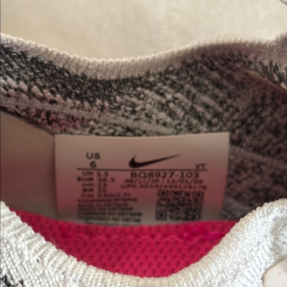 Nike Women's White and Pink Running Shoes - Picture 4 of 5